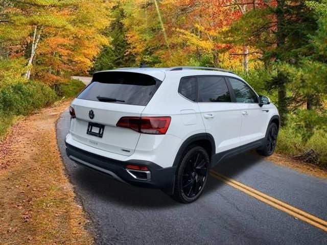 2024 Volkswagen Taos 1.5T SEL