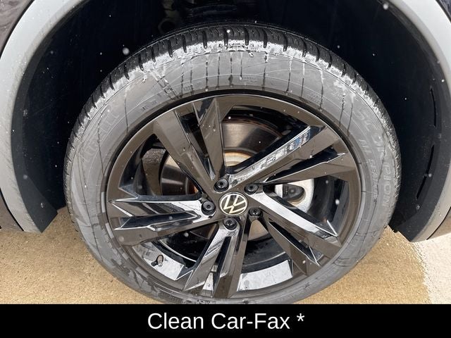 2023 Volkswagen Tiguan 2.0T SE R-Line Black
