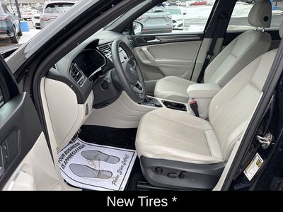 2023 Volkswagen Tiguan 2.0T SE R-Line Black