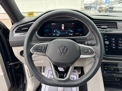 2023 Volkswagen Tiguan 2.0T SE R-Line Black