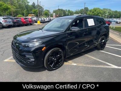 2026 Volkswagen Tiguan 2.0T SE R-Line Black