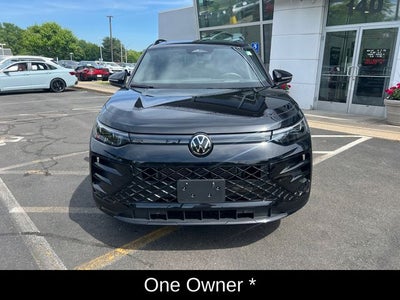 2026 Volkswagen Tiguan 2.0T SE R-Line Black