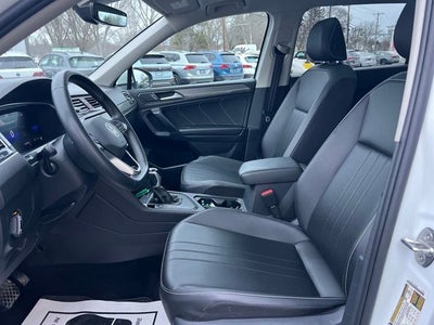 2023 Volkswagen Tiguan 2.0T SE