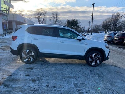 2023 Volkswagen Taos 1.5T SE