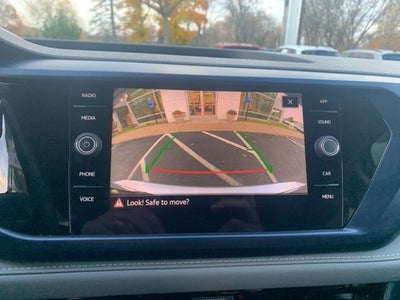 2024 Volkswagen Taos 1.5T SE