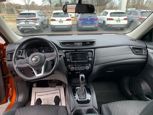 2018 Nissan Rogue SV