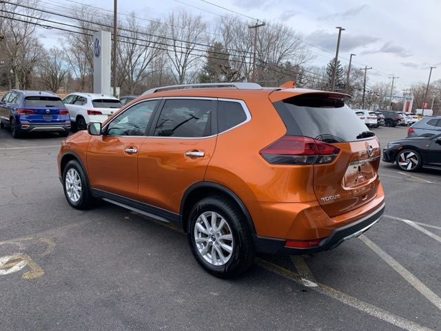 2018 Nissan Rogue SV