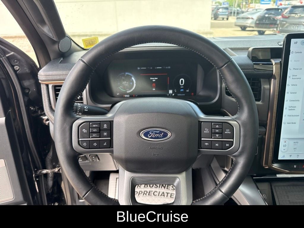 2022 Ford F-150 Lightning Lariat