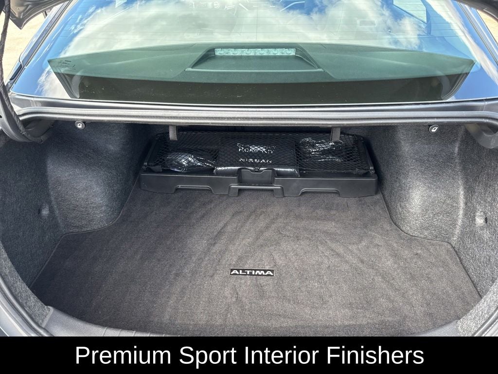 2025 Nissan Altima 2.5 SR