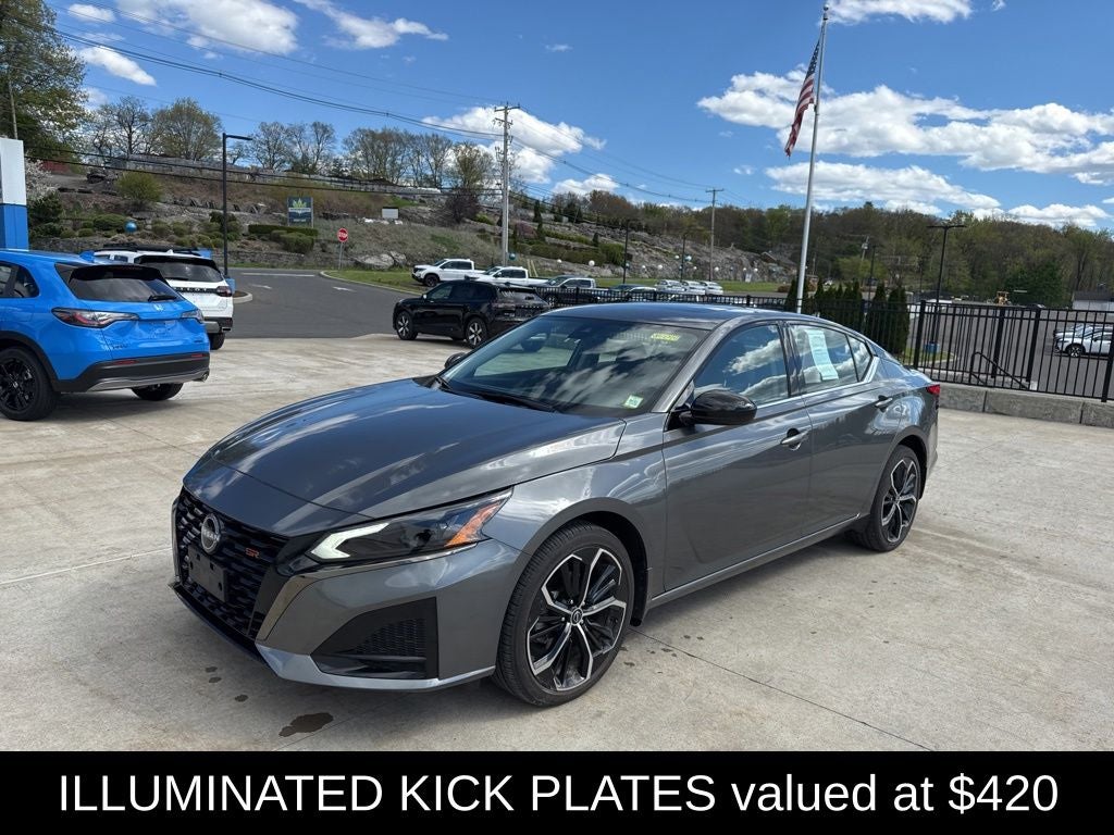 2025 Nissan Altima 2.5 SR