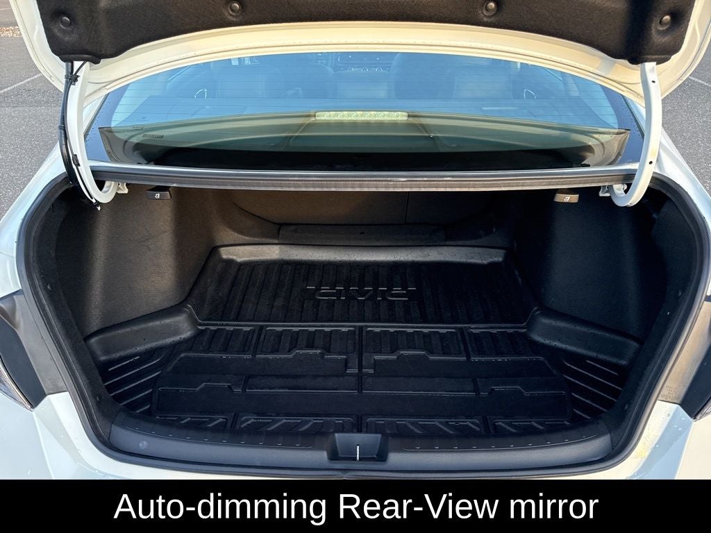 2022 Honda Civic Touring