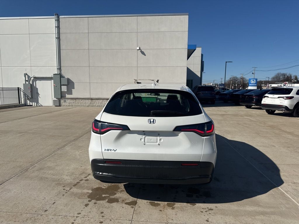 2023 Honda HR-V LX