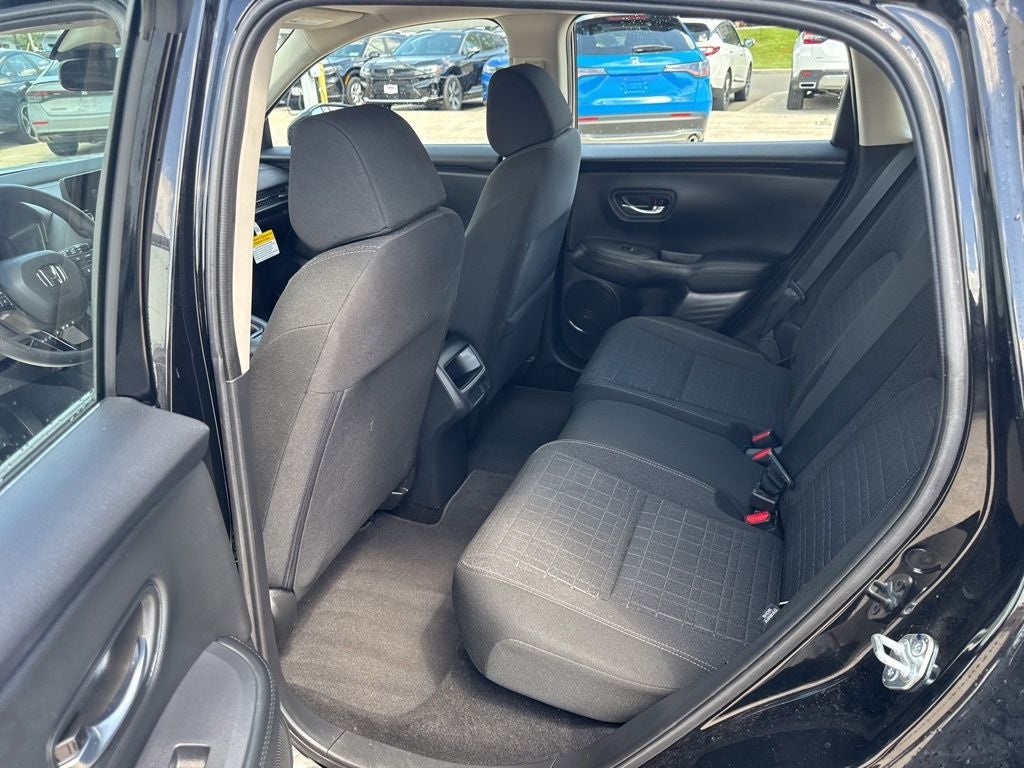 2025 Honda HR-V LX