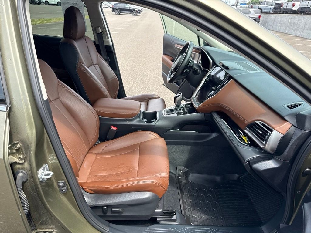 2022 Subaru Outback Touring XT