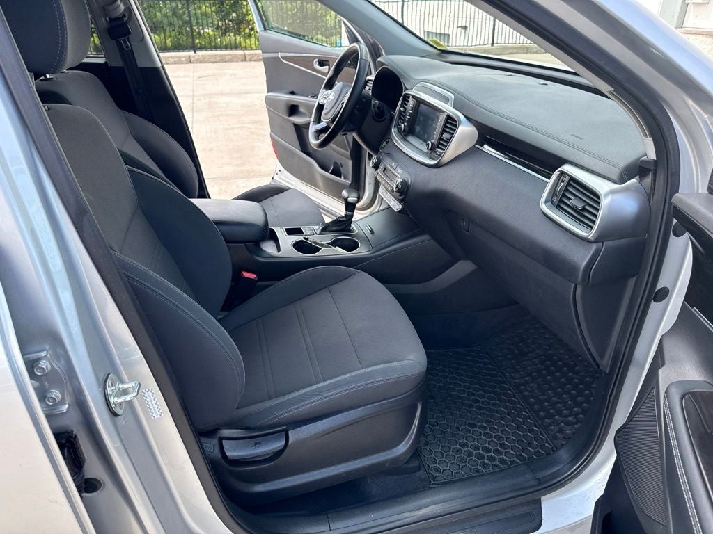 2020 Kia Sorento S