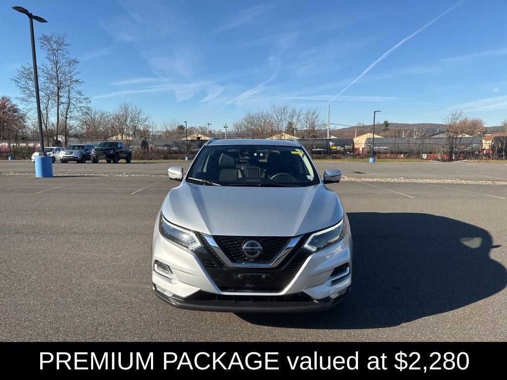 2022 Nissan Rogue Sport SL
