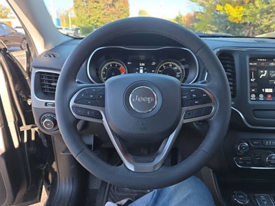 2022 Jeep Cherokee Latitude Lux