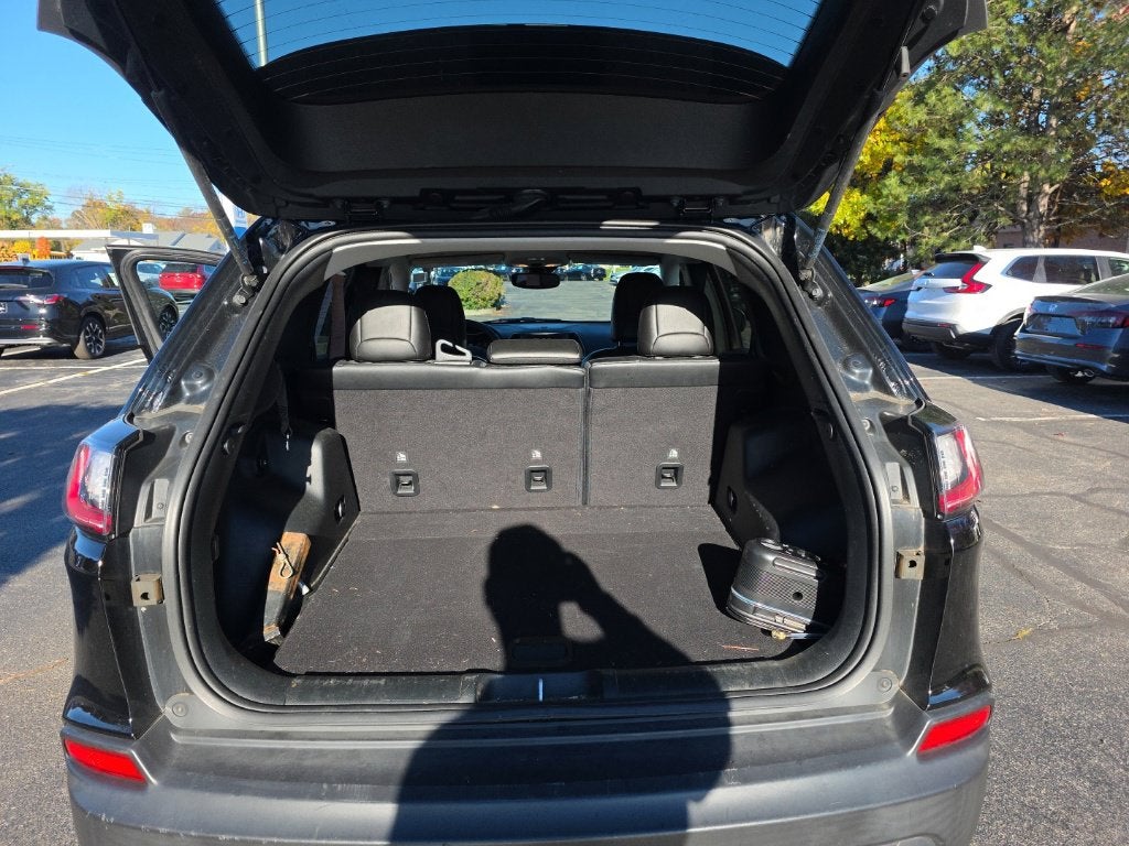 2022 Jeep Cherokee Latitude Lux