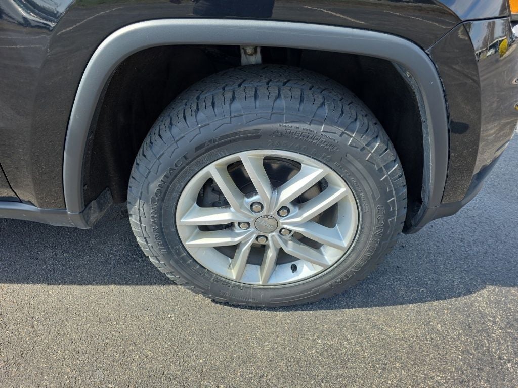 2017 Jeep Grand Cherokee Laredo