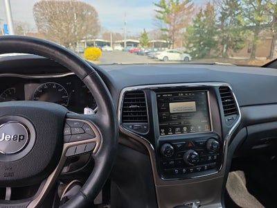2017 Jeep Grand Cherokee Laredo