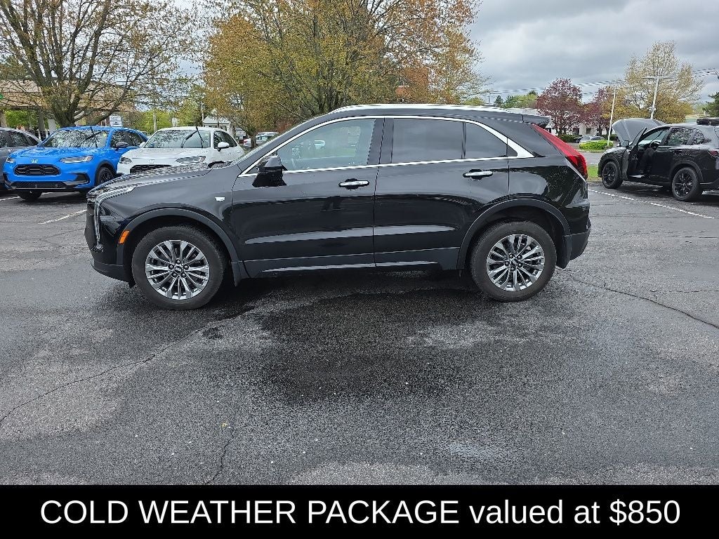 2024 Cadillac XT4 Premium Luxury