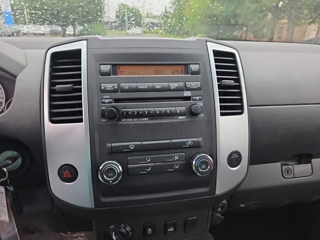 2012 Nissan Frontier SV