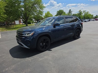 2022 Volkswagen Atlas 3.6L V6 SE w/Technology
