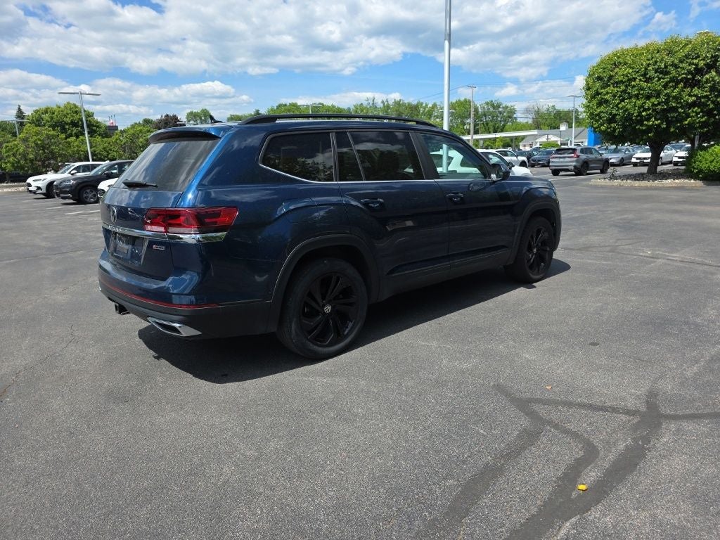 2022 Volkswagen Atlas 3.6L V6 SE w/Technology