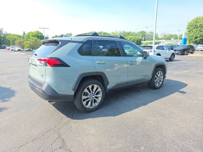 2020 Toyota RAV4 XLE Premium