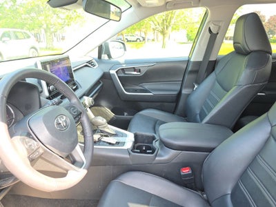 2024 Toyota RAV4 XLE Premium