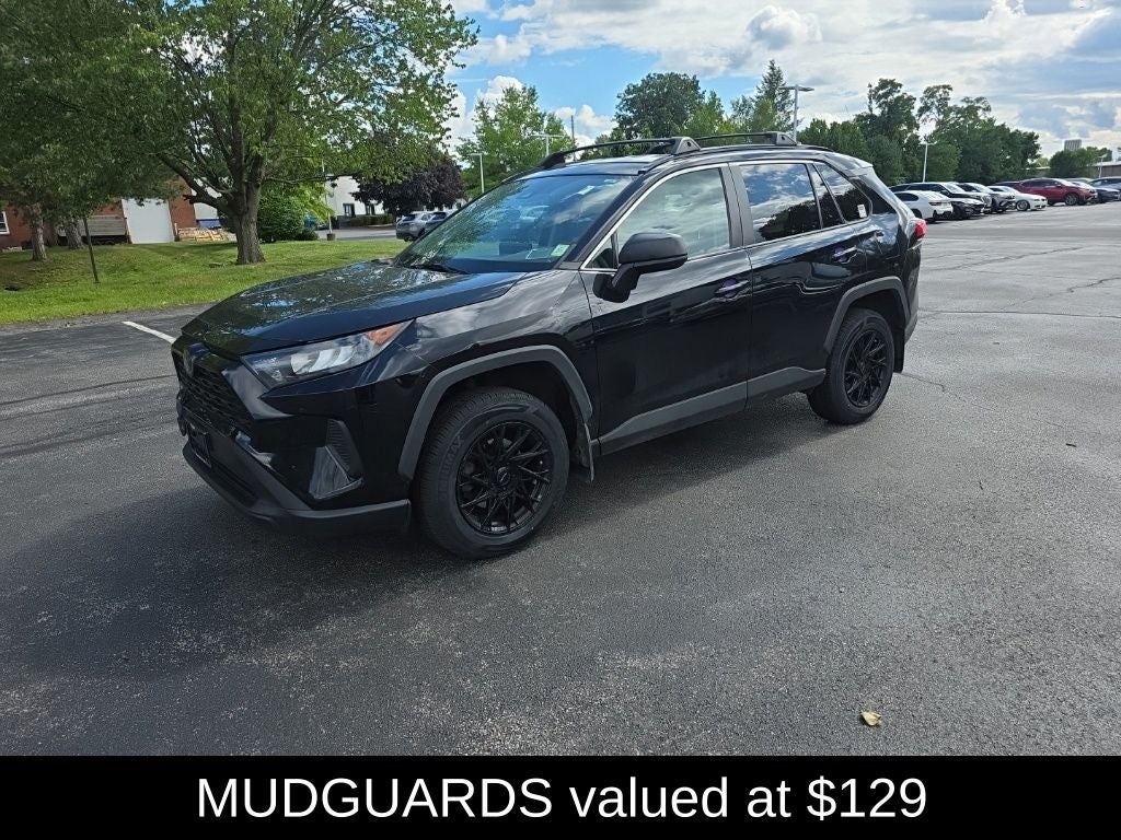 2020 Toyota RAV4 LE