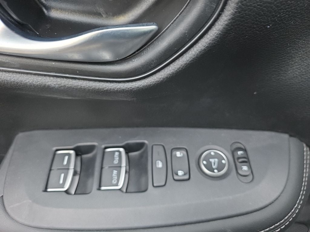 2023 Honda HR-V EX-L