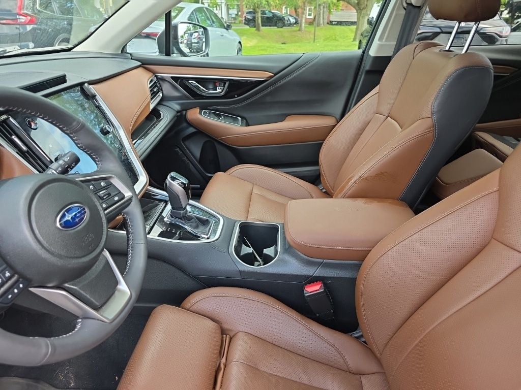 2025 Subaru Outback Touring XT