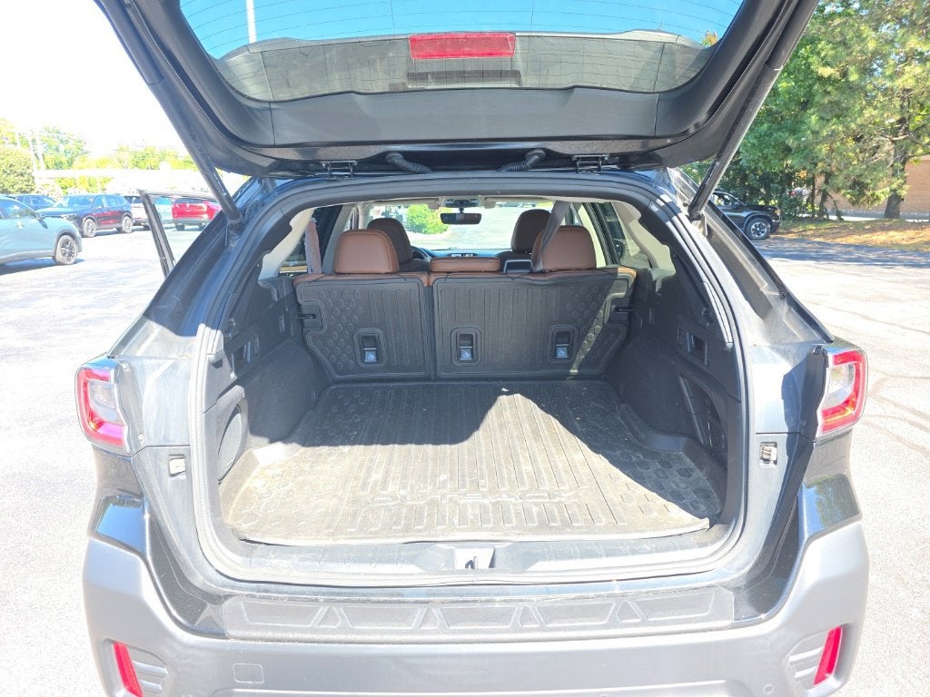 2021 Subaru Outback Touring XT