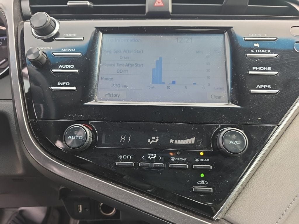 2018 Toyota Camry SE