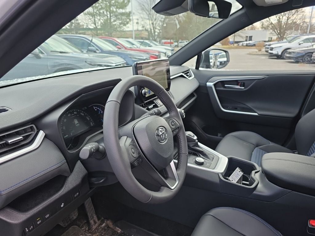 2025 Toyota RAV4 Hybrid XSE