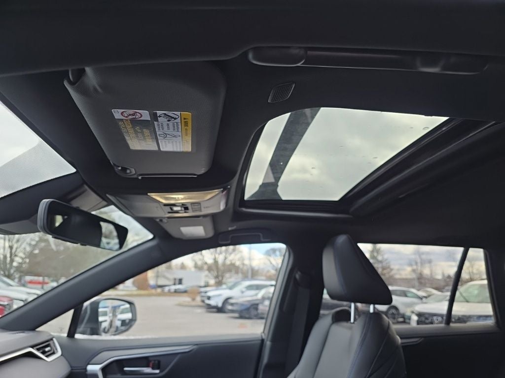 2025 Toyota RAV4 Hybrid XSE