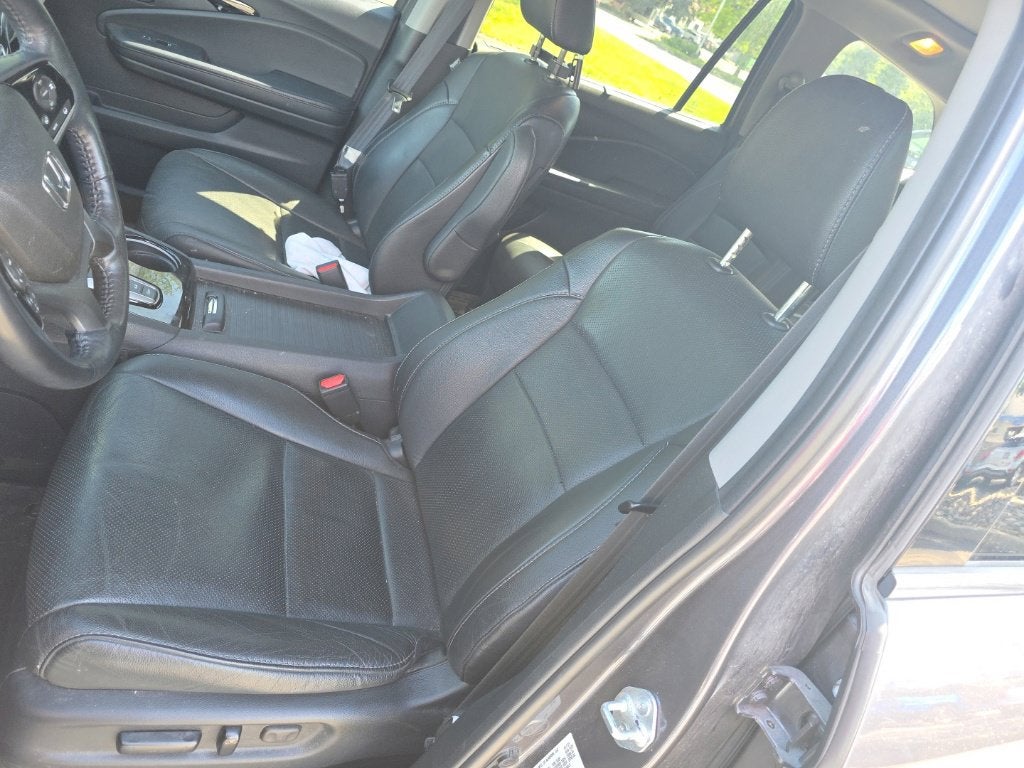 2021 Honda Pilot Elite