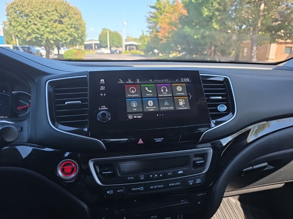 2021 Honda Pilot Touring 7 Passenger