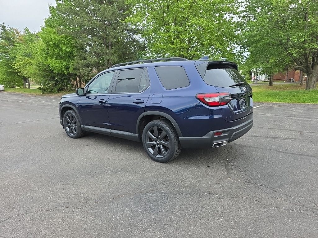2023 Honda Pilot Sport