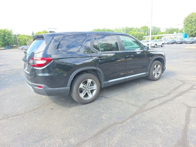 2023 Honda Pilot EX-L 8 Passenger