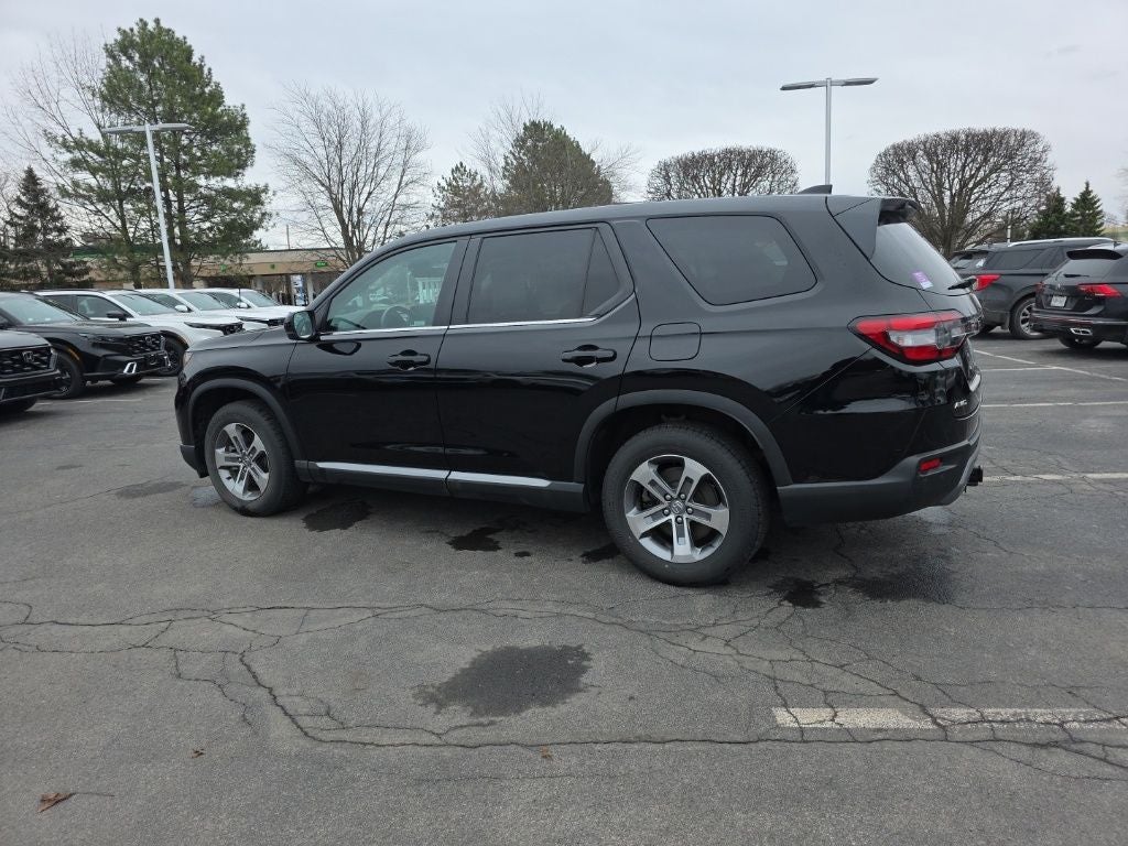 2023 Honda Pilot EX-L 7 Passenger
