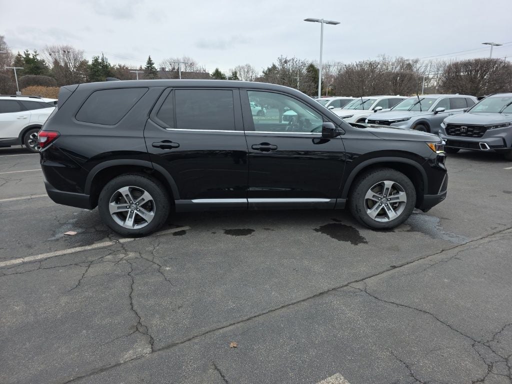 2023 Honda Pilot EX-L 7 Passenger