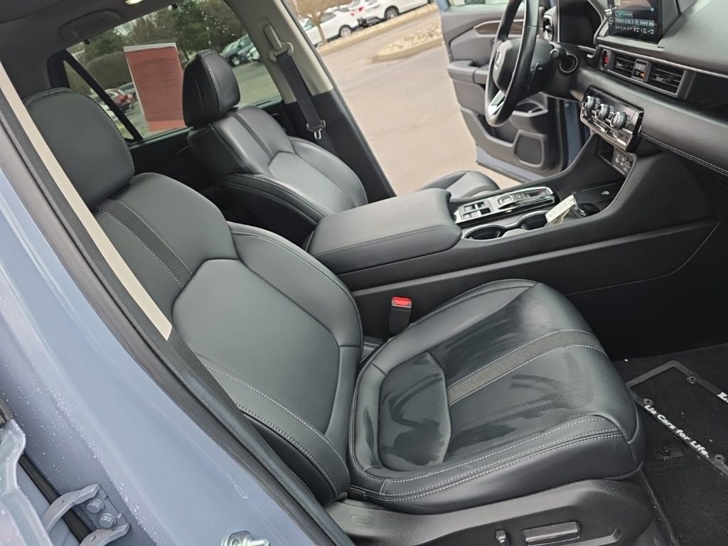 2023 Honda Pilot Touring