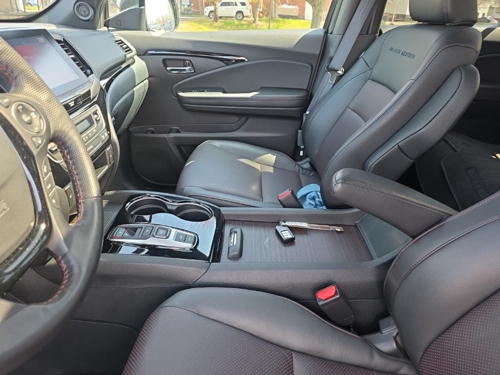 2023 Honda Ridgeline Black Edition