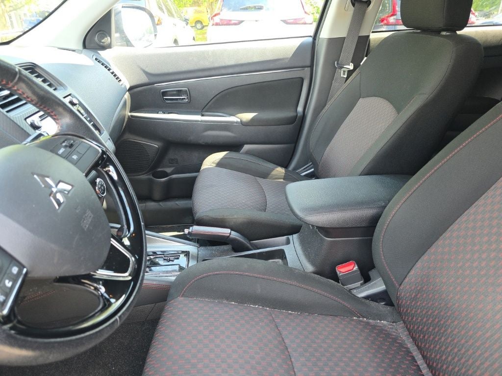 2018 Mitsubishi Outlander Sport Base