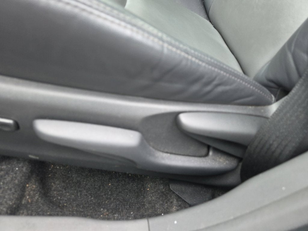 2012 Toyota Prius v Five