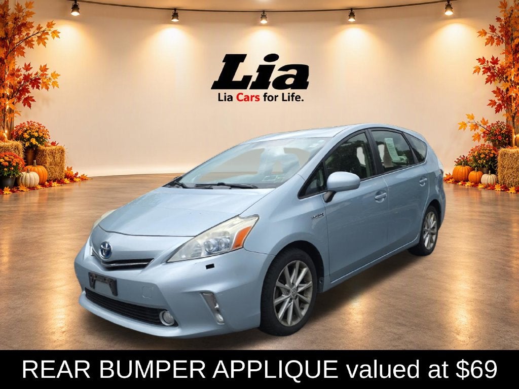 2012 Toyota Prius v Five