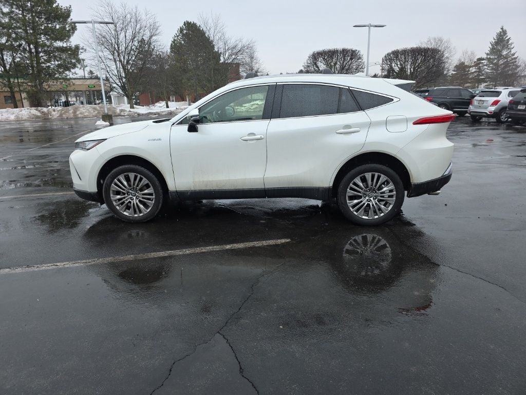 2021 Toyota Venza XLE