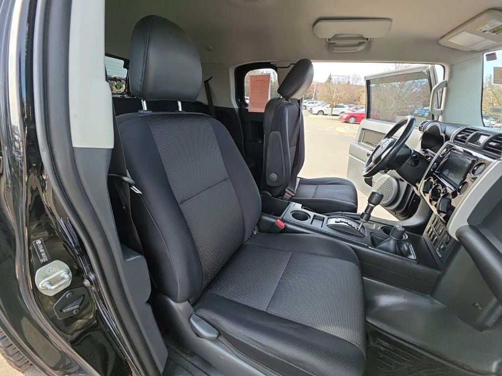 2010 Toyota FJ Cruiser Base